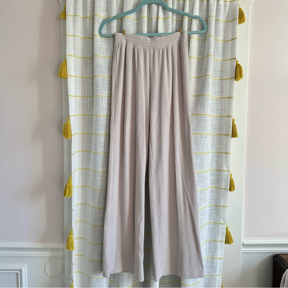 GAP Women's Cozy Rib Set - Picture 6 of 8